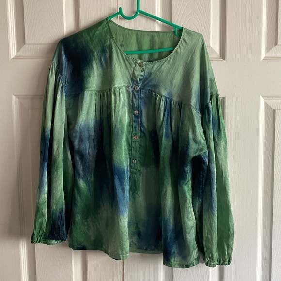 Raquel Allegra Poet Top Elegant Green Tie-Dye Women's in Jade Tie Dye - Picture 5 of 13